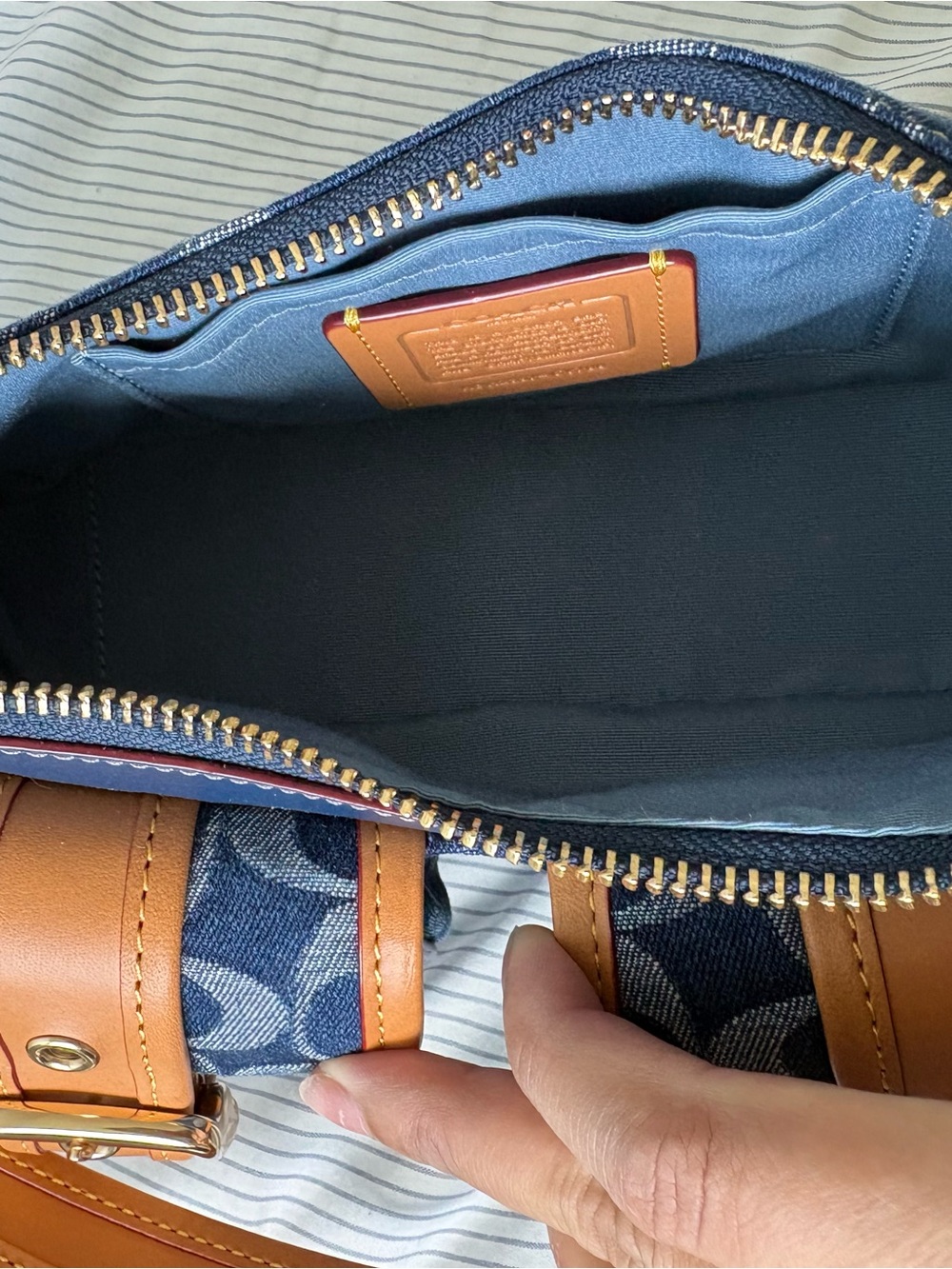 Coach Outlet Signature Denim Ashton Shoulder Bag - Picture 11 of 12